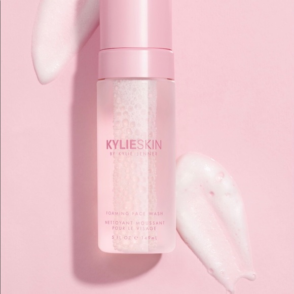 🥝NWT KYLIE SKIN FOAMING FACE WASH 🥝 - Picture 6 of 11